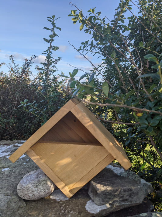 Johnston and Jeff Robin Nest box front view showing the entrance for the Robins, Wrens or Blackbirds